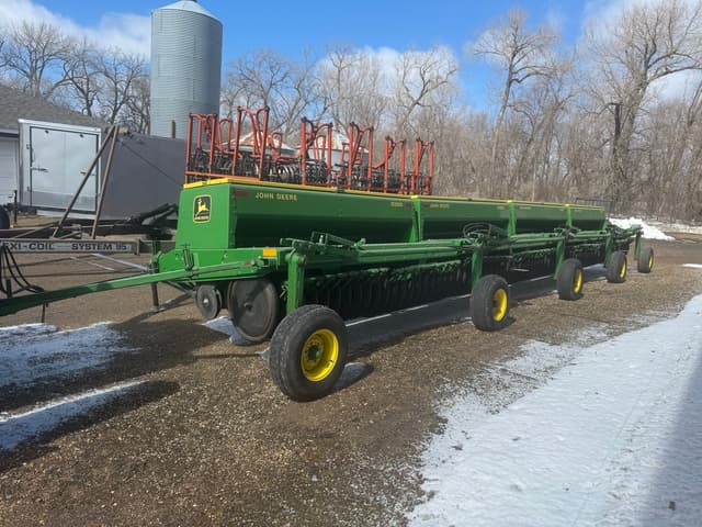 Image of John Deere 9300 equipment image 1