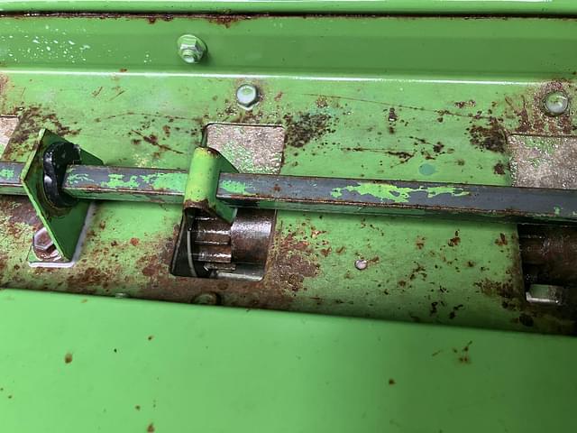 Image of John Deere 9300 equipment image 4