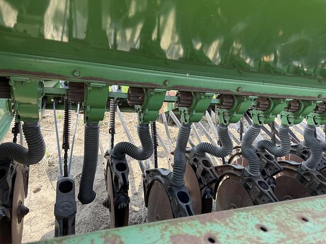Image of John Deere 9300 equipment image 4