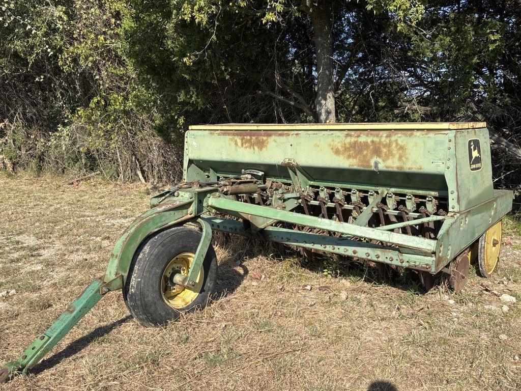 Image of John Deere 9300 Primary image