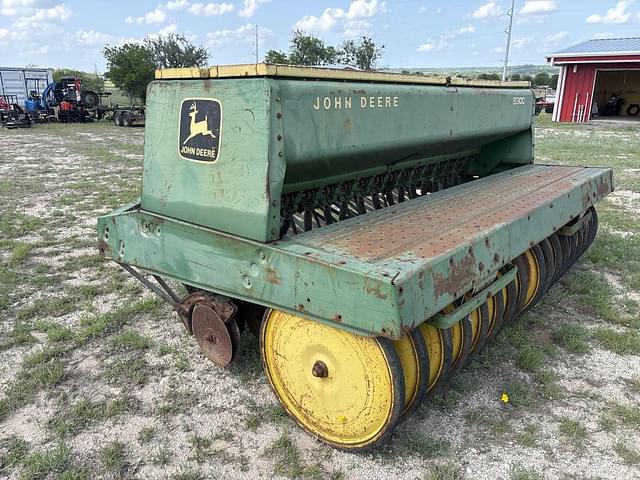 Image of John Deere 9300 equipment image 2