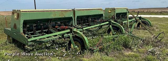 Image of John Deere 9300 equipment image 2