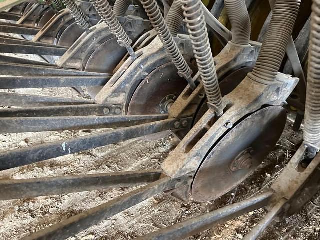 Image of John Deere 9300 equipment image 4