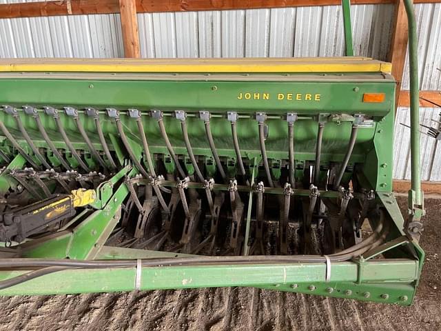 Image of John Deere 9300 equipment image 2
