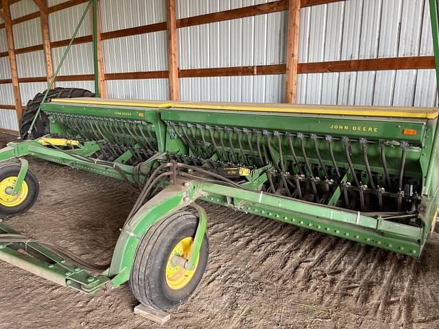 Image of John Deere 9300 equipment image 1