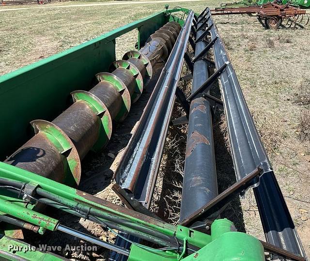 Thumbnail image John Deere 930R 15