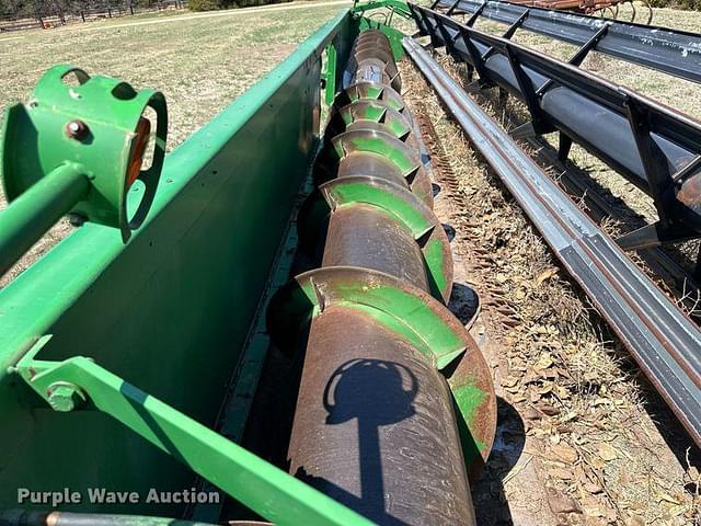 Thumbnail image John Deere 930R 16