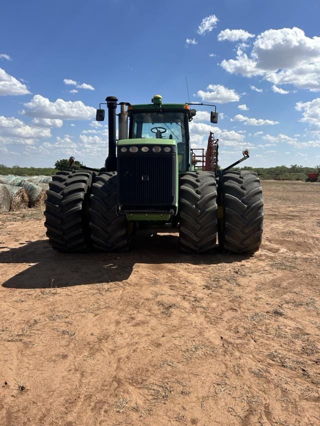Image of John Deere 9320 equipment image 1
