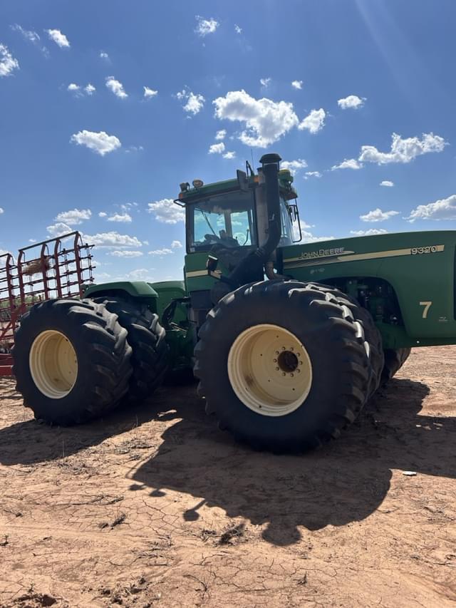Image of John Deere 9320 equipment image 3
