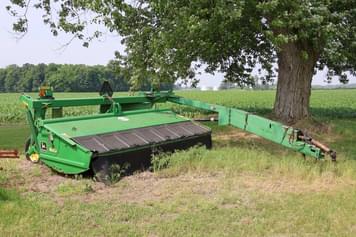 Main image John Deere 935