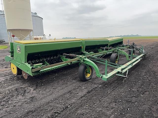 Image of John Deere 9350 equipment image 4