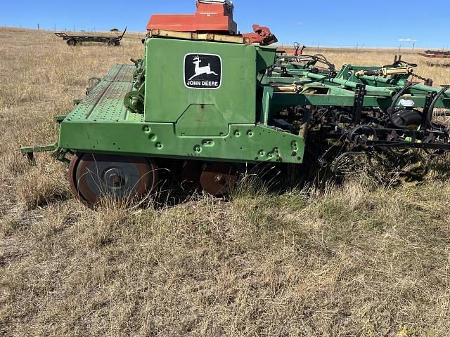 Image of John Deere 9350 equipment image 2