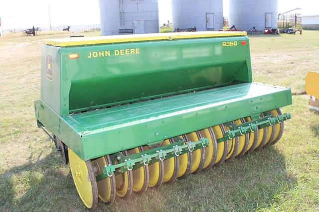 Image of John Deere 9350 equipment image 2