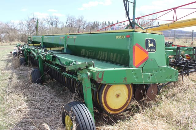 Image of John Deere 9350 equipment image 1