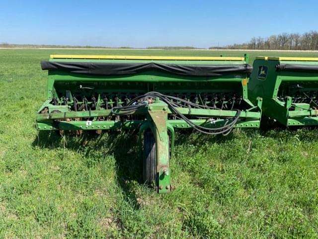 Image of John Deere 9350 equipment image 1