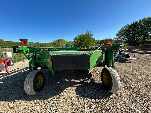 Image of John Deere 936 equipment image 3