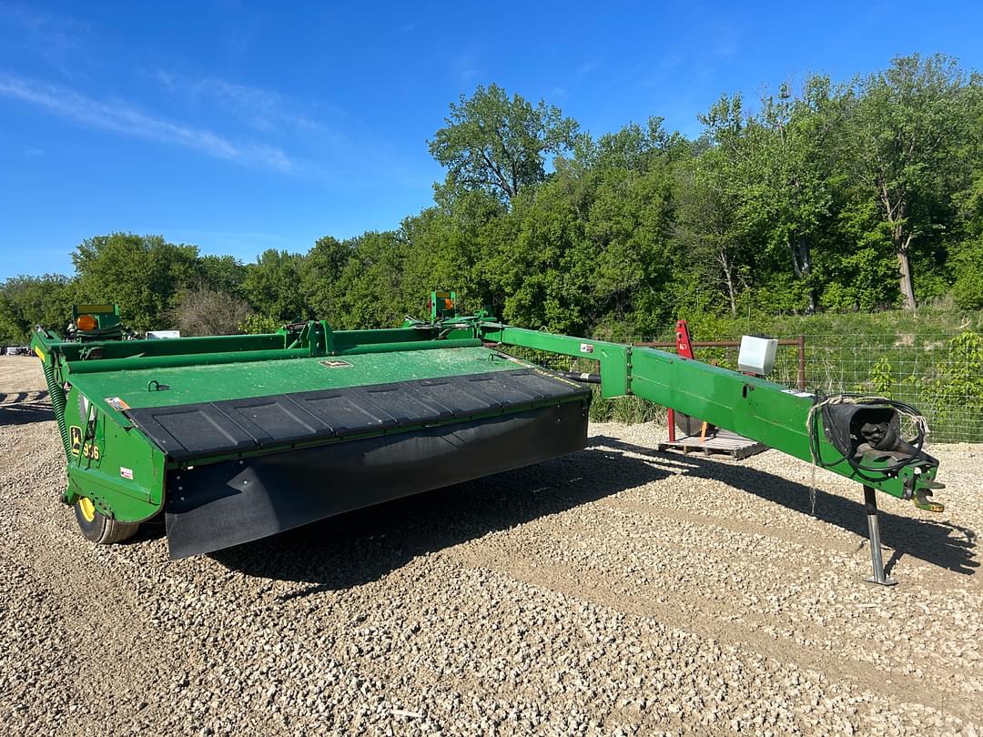 Image of John Deere 936 Primary image