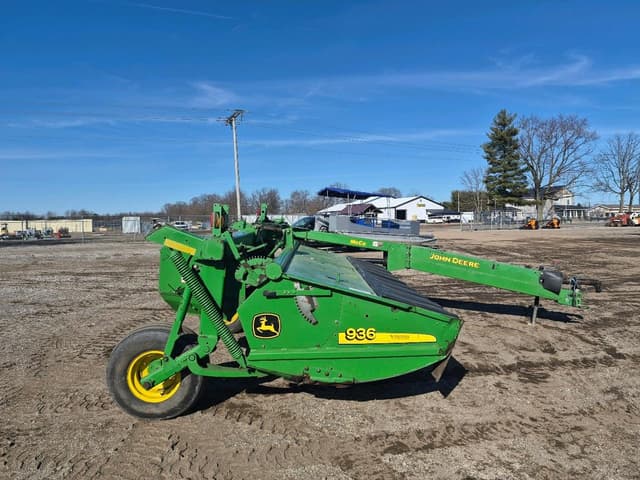 Image of John Deere 936 equipment image 1