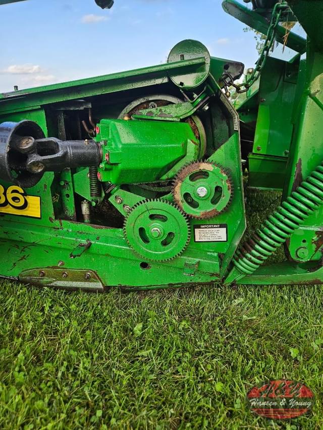 Image of John Deere 936 equipment image 3