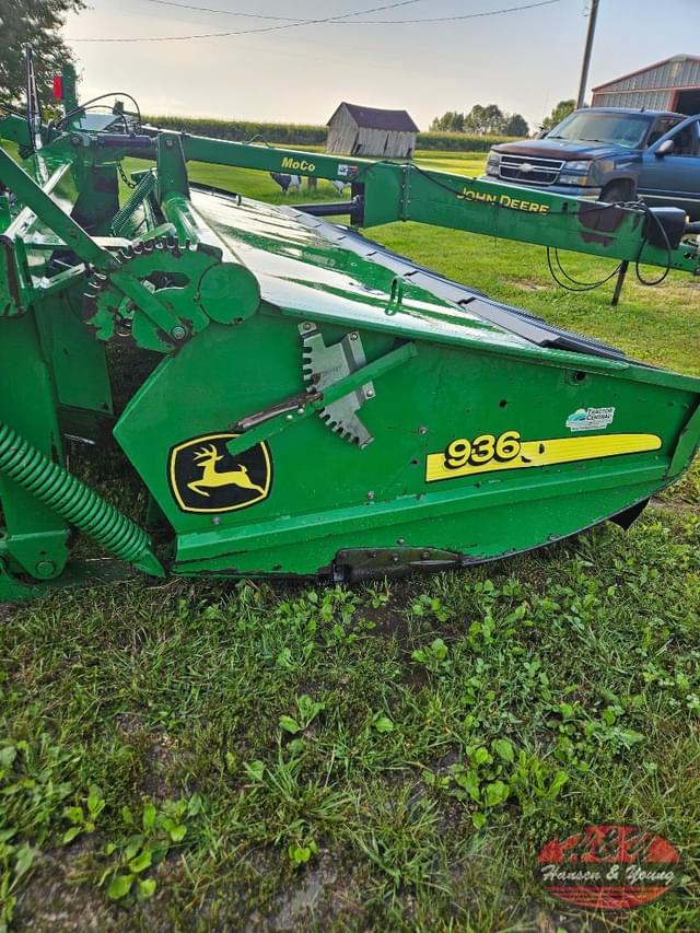 Image of John Deere 936 equipment image 2