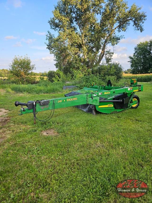 Image of John Deere 936 equipment image 1