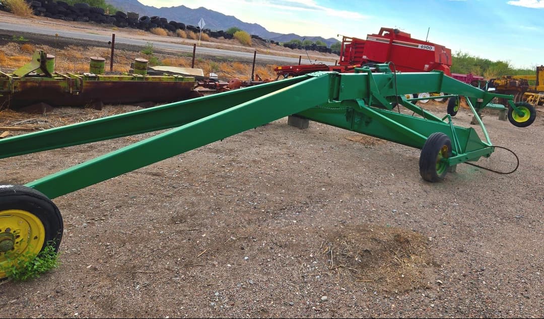 Image of John Deere 940 Primary Image