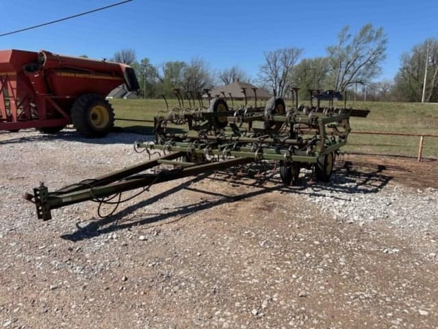 Image of John Deere 940 equipment image 1