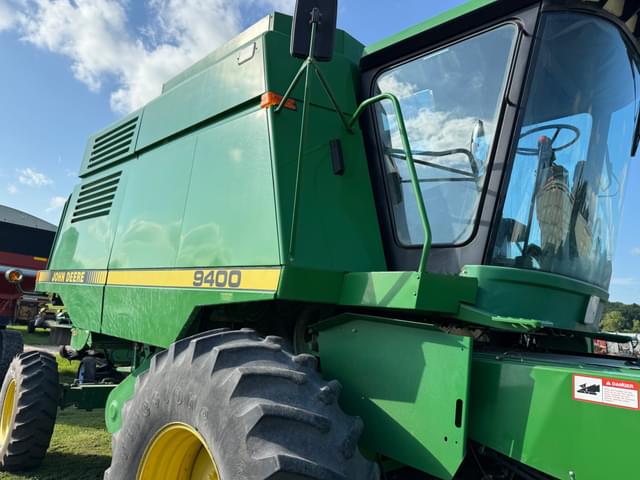 Image of John Deere 9400 equipment image 1