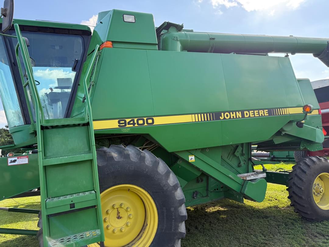 Image of John Deere 9400 Primary image