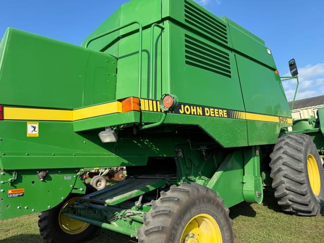 Image of John Deere 9400 equipment image 2