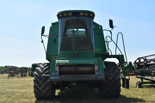 Image of John Deere 9400 equipment image 1