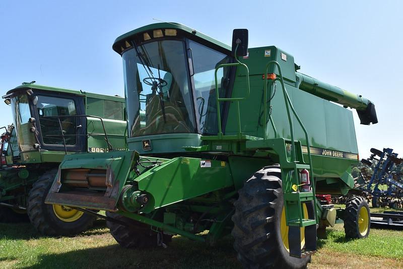 Image of John Deere 9400 Primary image