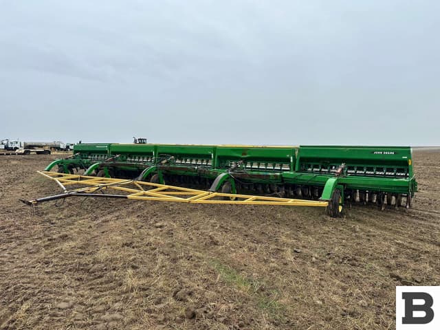 Image of John Deere 9400 equipment image 2