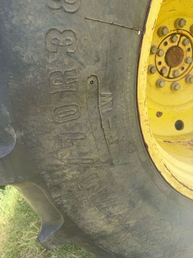 Image of John Deere 9400 equipment image 4