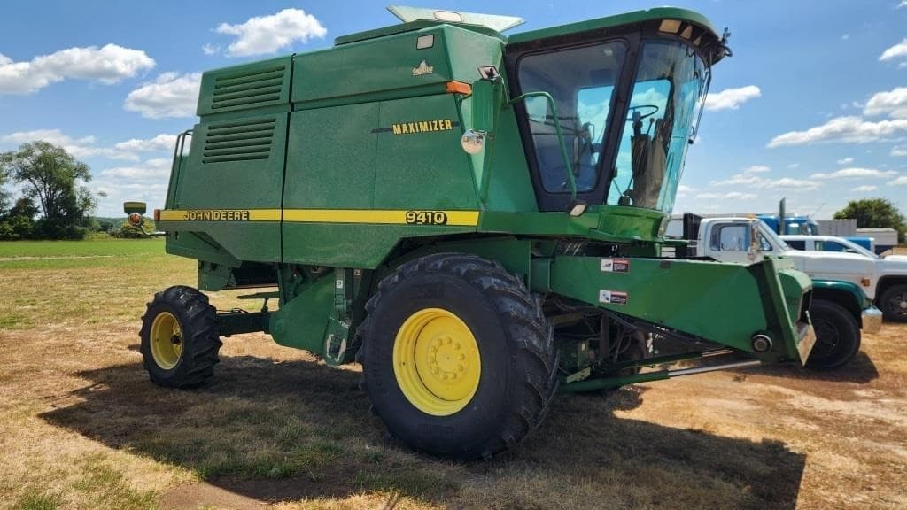 Image of John Deere 9410 Primary image