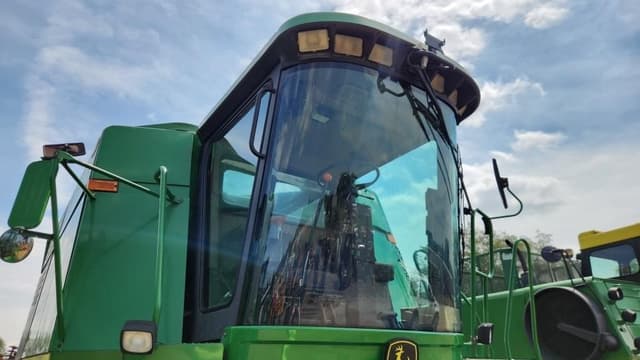 Image of John Deere 9410 equipment image 4