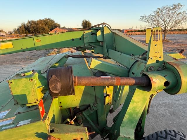 Image of John Deere 945 equipment image 4