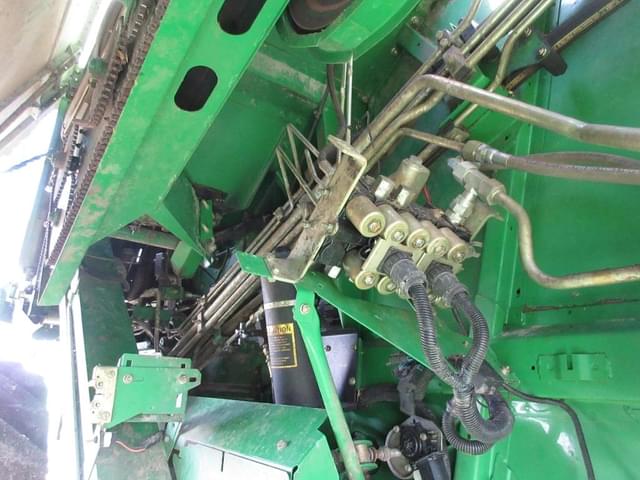 Image of John Deere 9450 equipment image 4