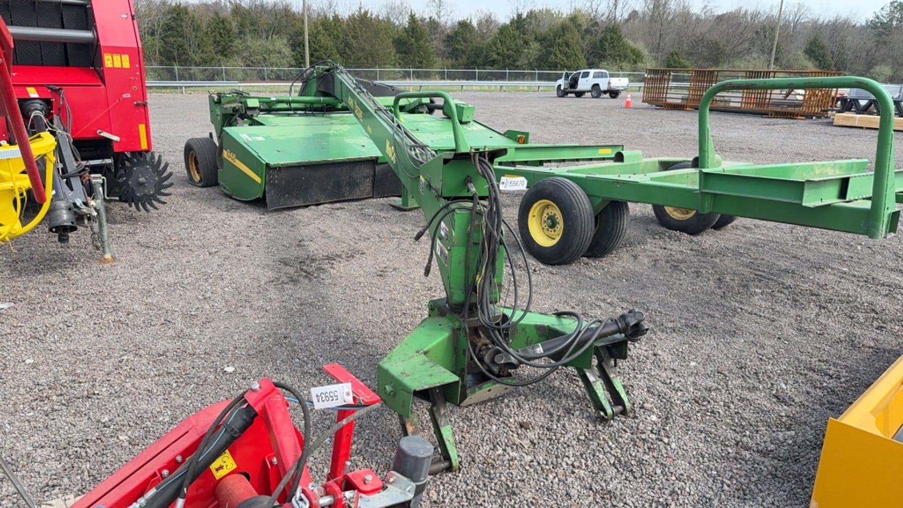 John Deere 946 Equipment Image0