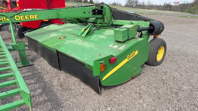Image of John Deere 946 equipment image 1