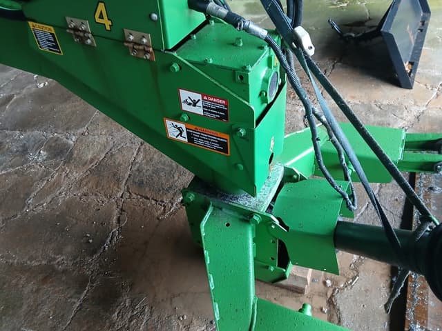 Image of John Deere 946 equipment image 1