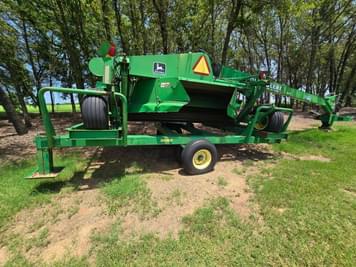 Main image John Deere 946