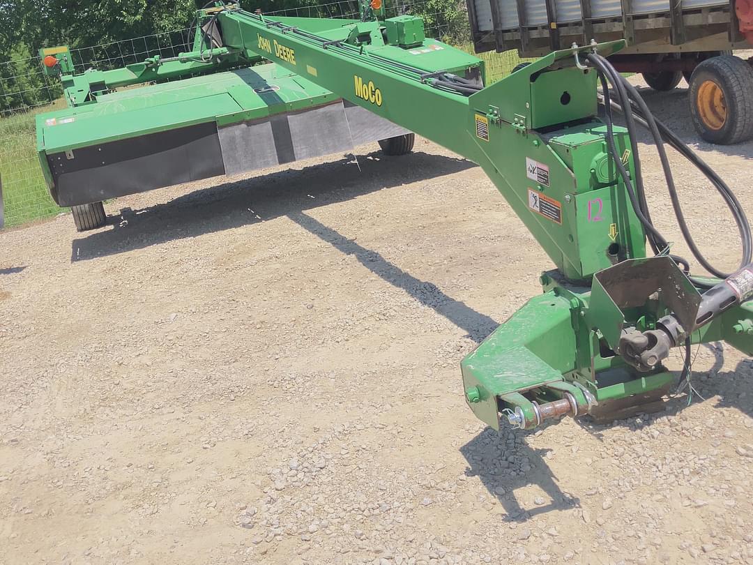 Image of John Deere 946 Image 1