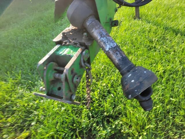 Image of John Deere 946 equipment image 3