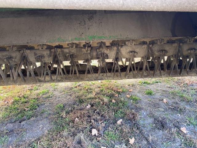 Image of John Deere 946 equipment image 3