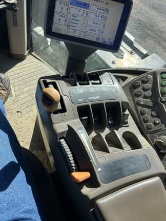 Image of John Deere 9460R equipment image 2