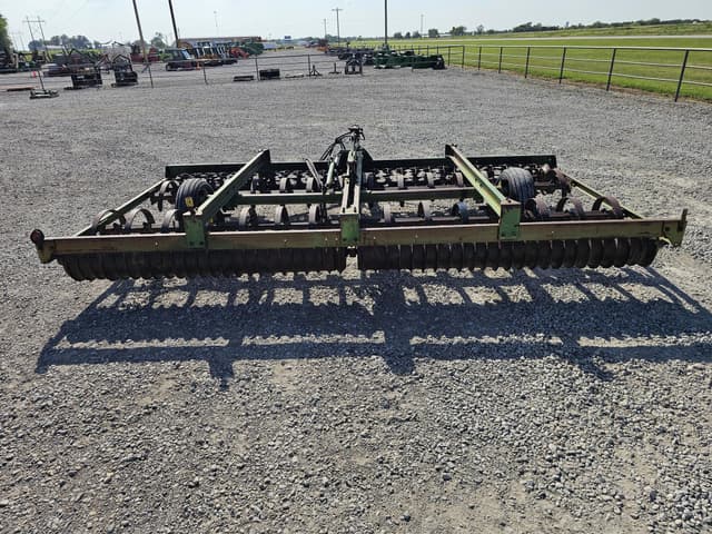 Image of John Deere 950 equipment image 4