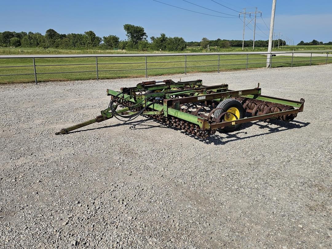 Image of John Deere 950 Primary image