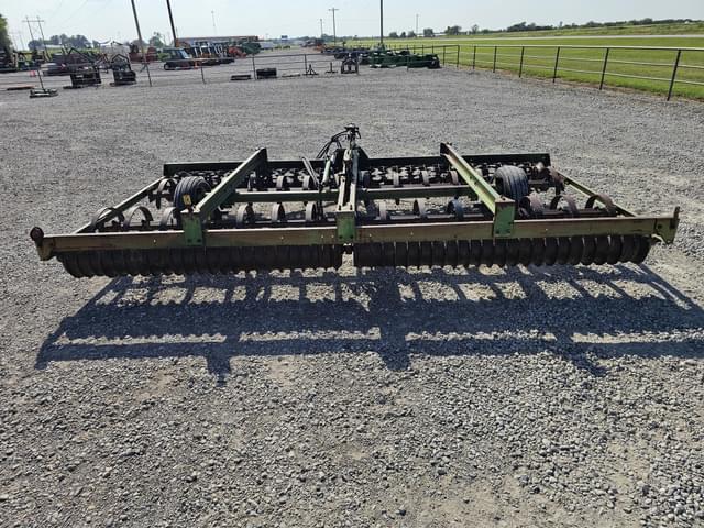 Image of John Deere 950 equipment image 4