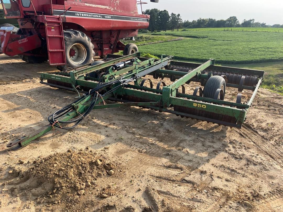 Image of John Deere 950 Primary image